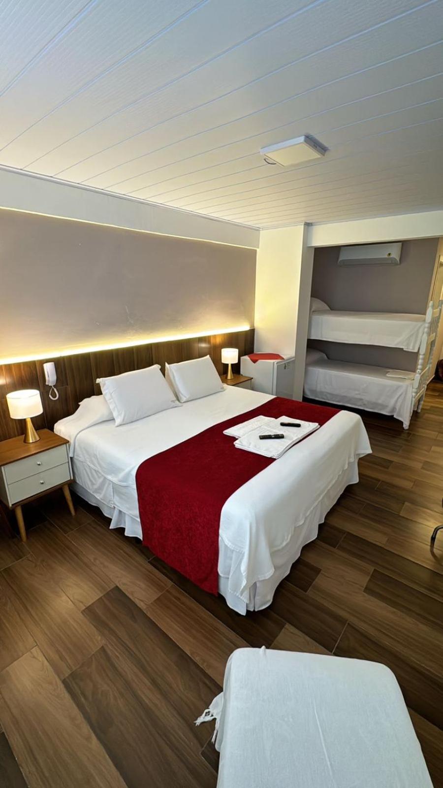Hotel Cabana Suica กัวราตูบา ห้อง รูปภาพ