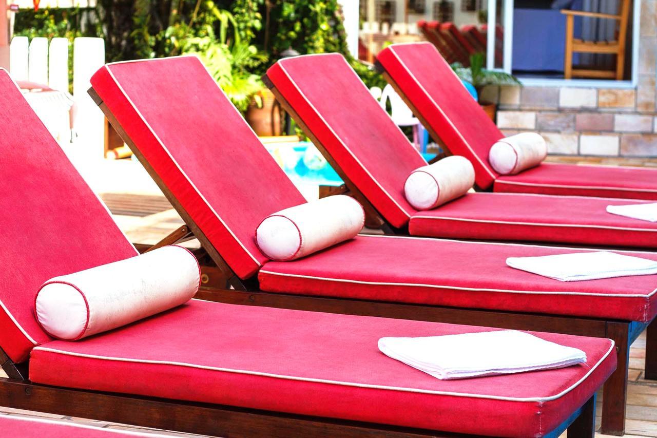 Hotel Cabana Suica กัวราตูบา ภายนอก รูปภาพ