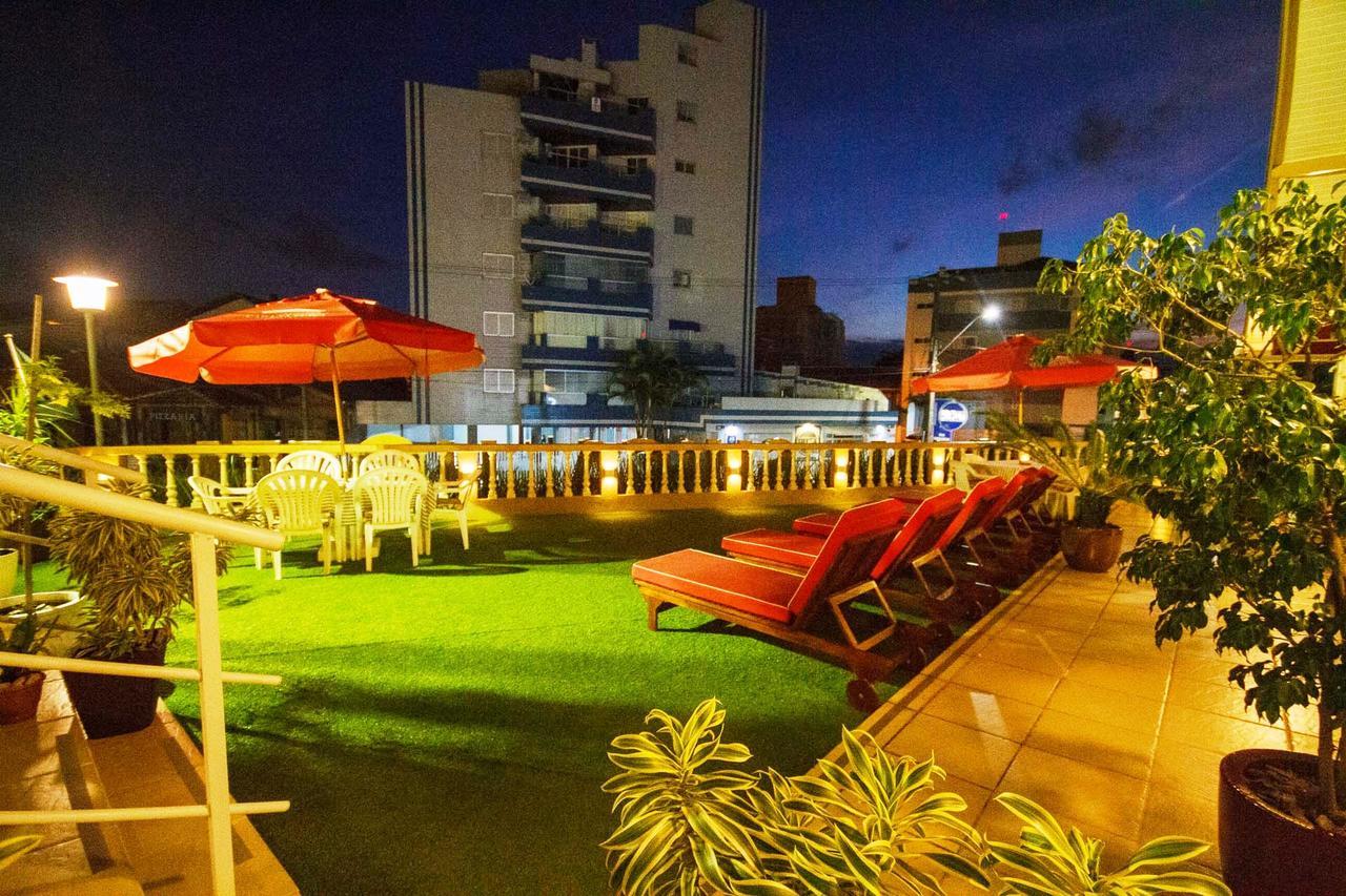 Hotel Cabana Suica กัวราตูบา ภายนอก รูปภาพ